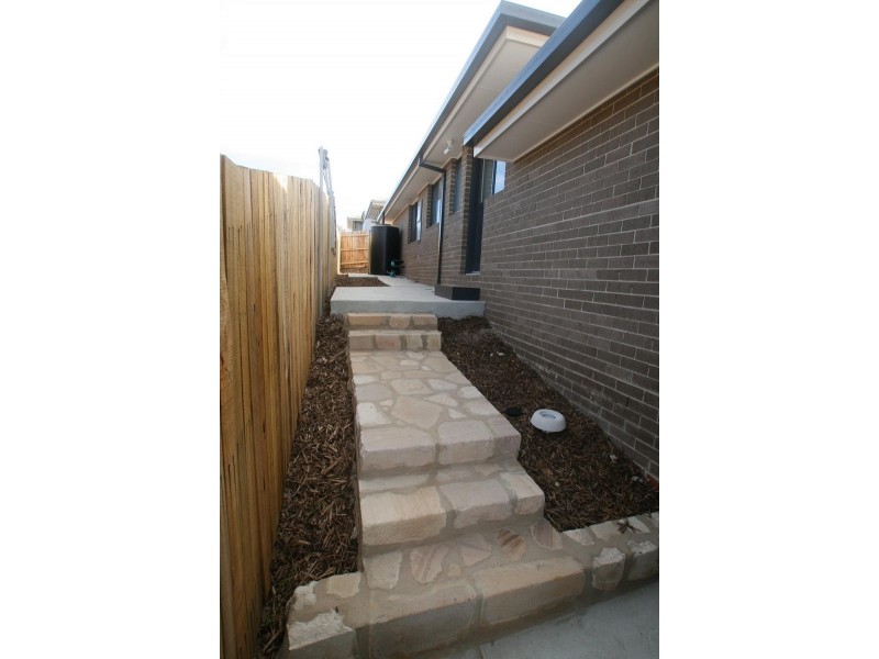 15 Renfree Street, Casey ACT 2913