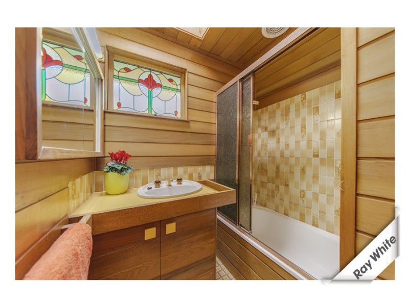 36 Devonport Street, Lyons ACT 2606