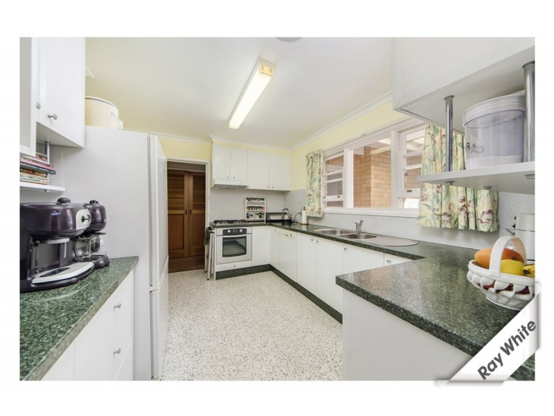 5 Cumberlege Crescent, Pearce ACT 2607