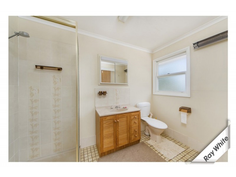 5 Cumberlege Crescent, Pearce ACT 2607