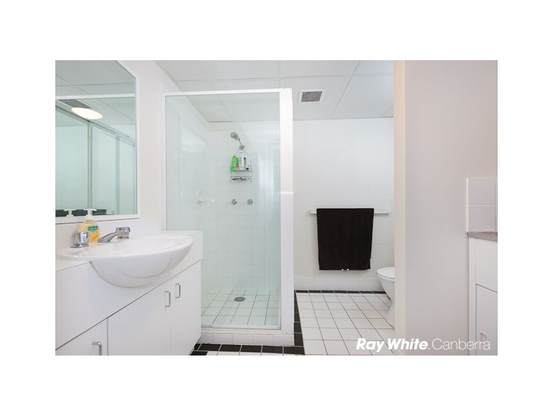 13/1 Tauss Place, Bruce ACT 2617