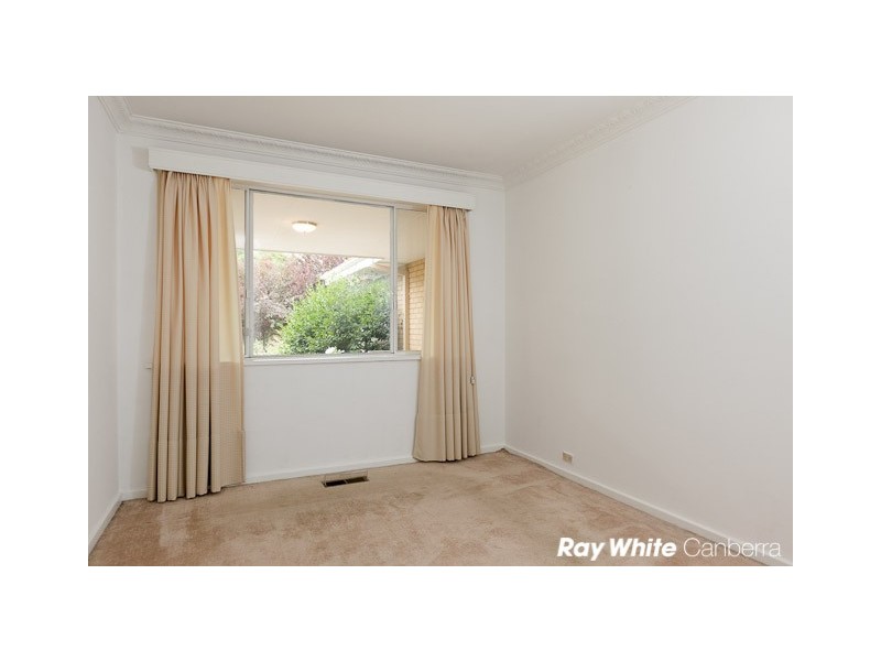 9 Pollock Street, Chifley ACT 2606