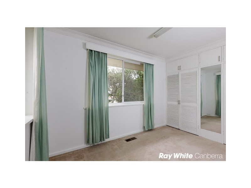 9 Pollock Street, Chifley ACT 2606