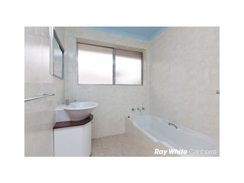 9 Pollock Street, Chifley ACT 2606