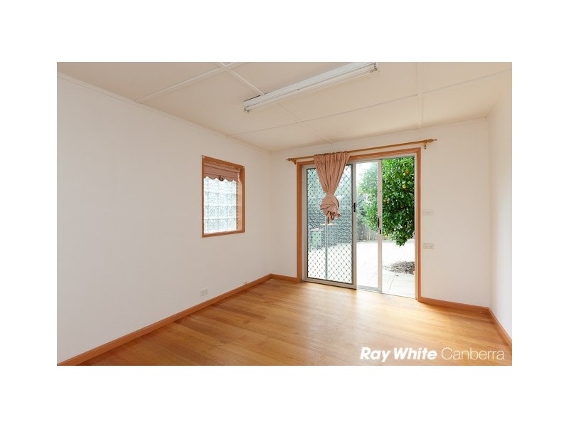 9 Pollock Street, Chifley ACT 2606