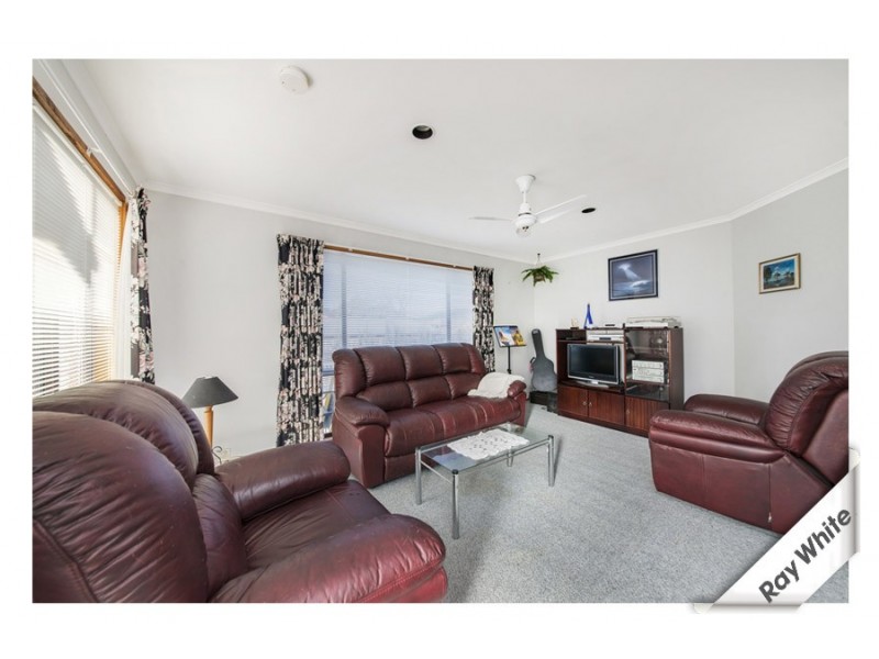 32 Builder Crescent, Theodore ACT 2905