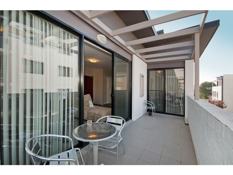 9/3A Stornaway Road, Queanbeyan NSW 2620