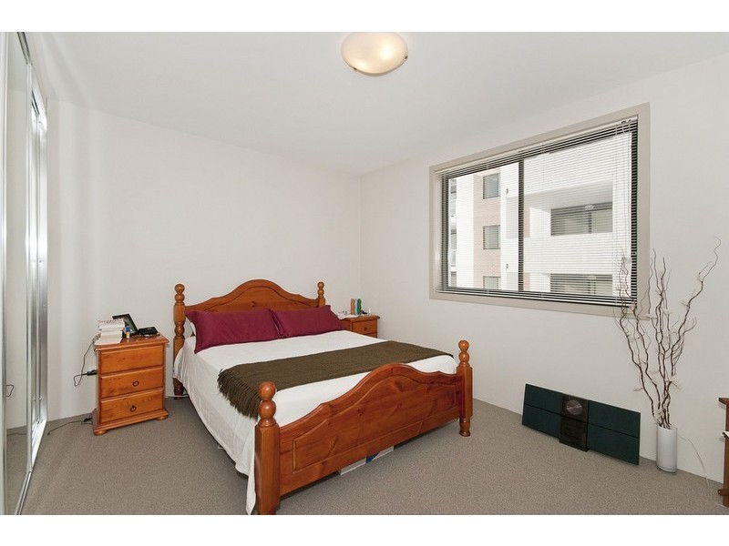 9/3A Stornaway Road, Queanbeyan NSW 2620