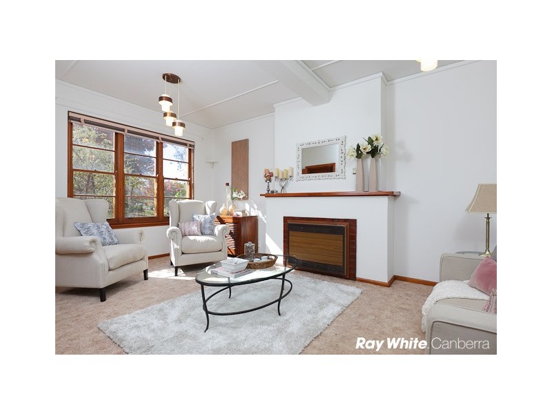 27 Vaughan Gardens, Narrabundah ACT 2604