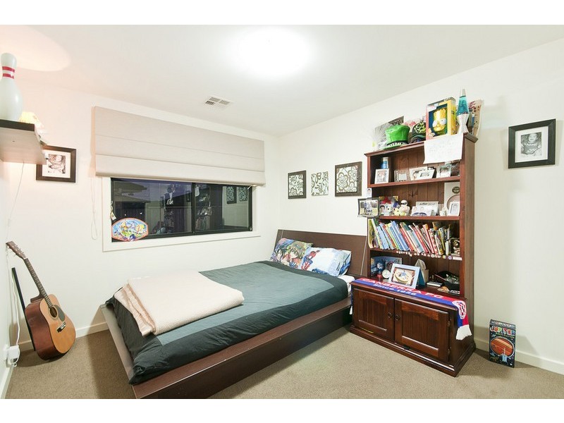 18 Gavin Long Street, Franklin ACT 2913