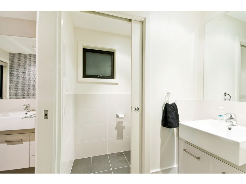 18 Gavin Long Street, Franklin ACT 2913