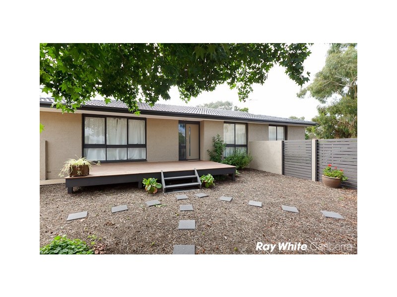 7 Grice Place, Kambah ACT 2902