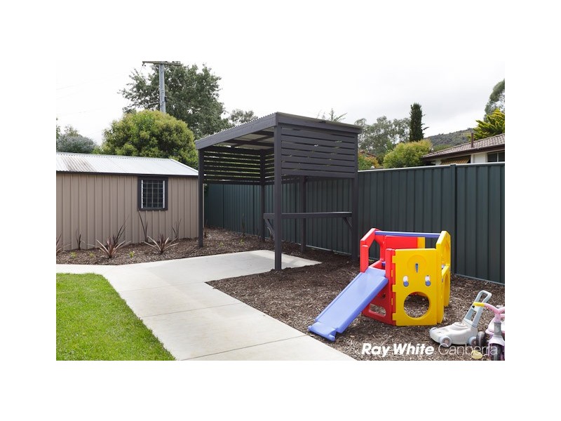 7 Grice Place, Kambah ACT 2902