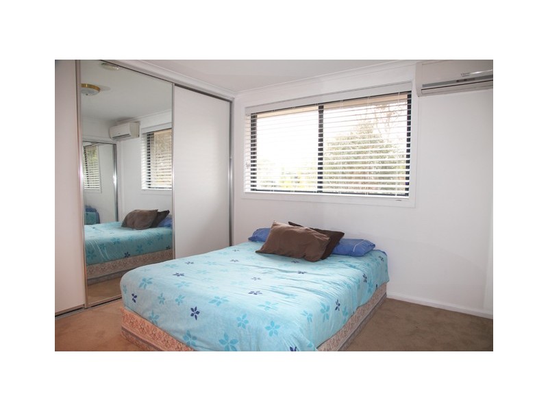 54 Calder Crescent, Holder ACT 2611