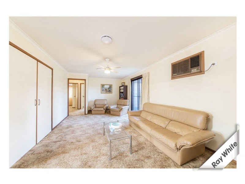 14 Rickard Place, Gowrie ACT 2904