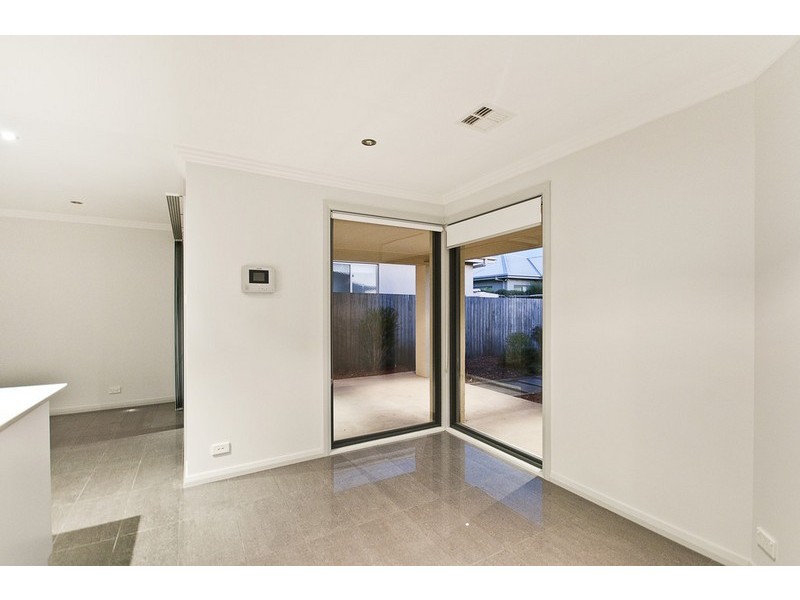 4 Santospirito Street, Forde ACT 2914