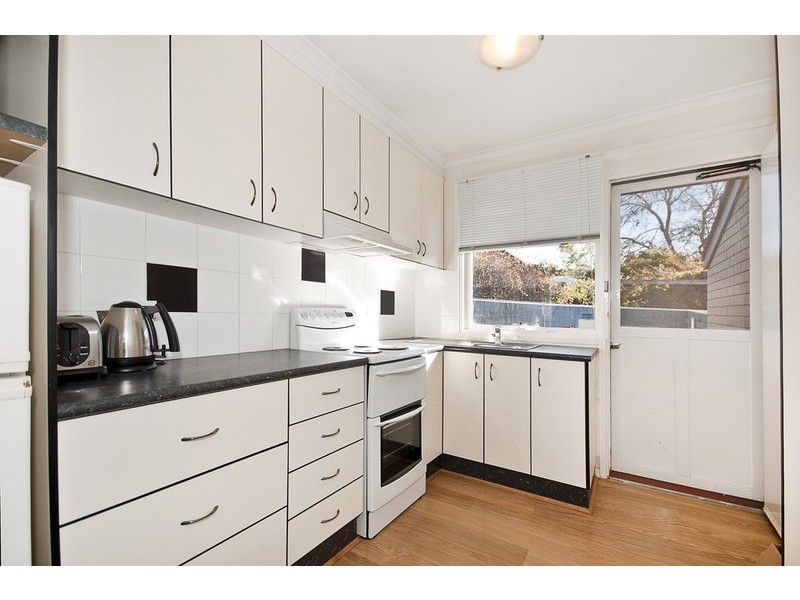 2/1 McGee Place, Pearce ACT 2607