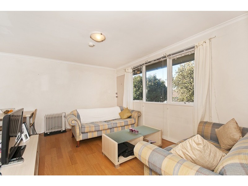 2/1 McGee Place, Pearce ACT 2607