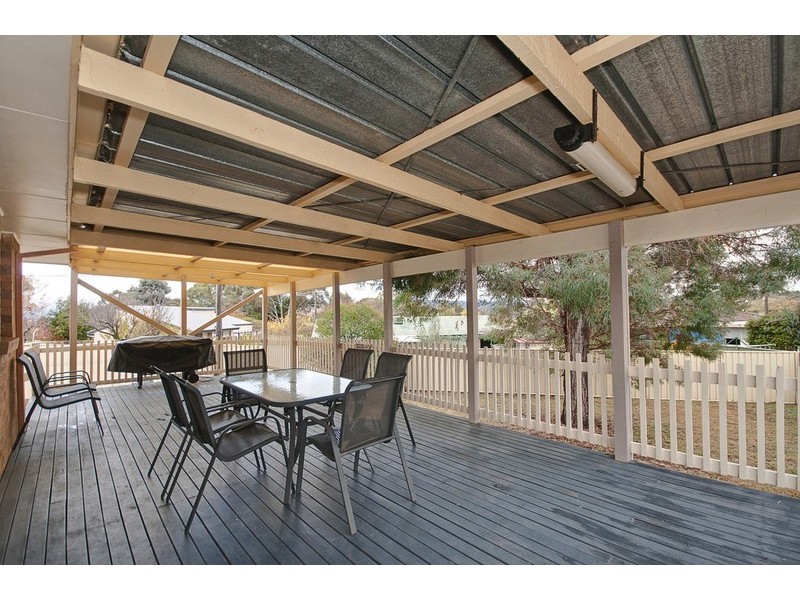 3 Schlam Place, Kambah ACT 2902