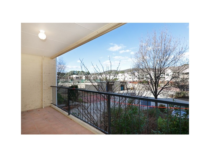 62/23 Aspinall Street, Watson ACT 2602