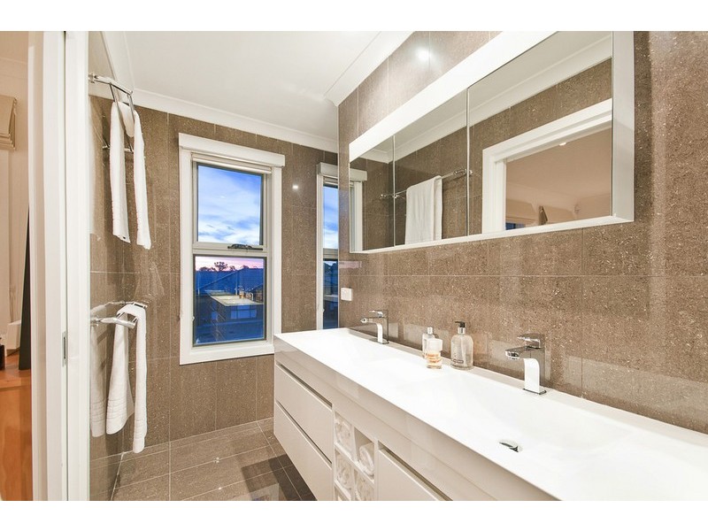 10 Whitington Street, Franklin ACT 2913