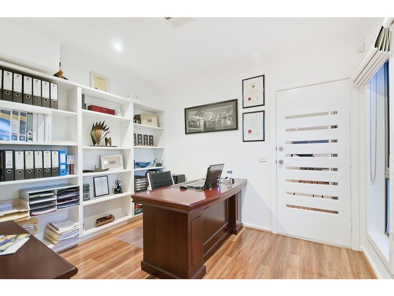 10 Whitington Street, Franklin ACT 2913