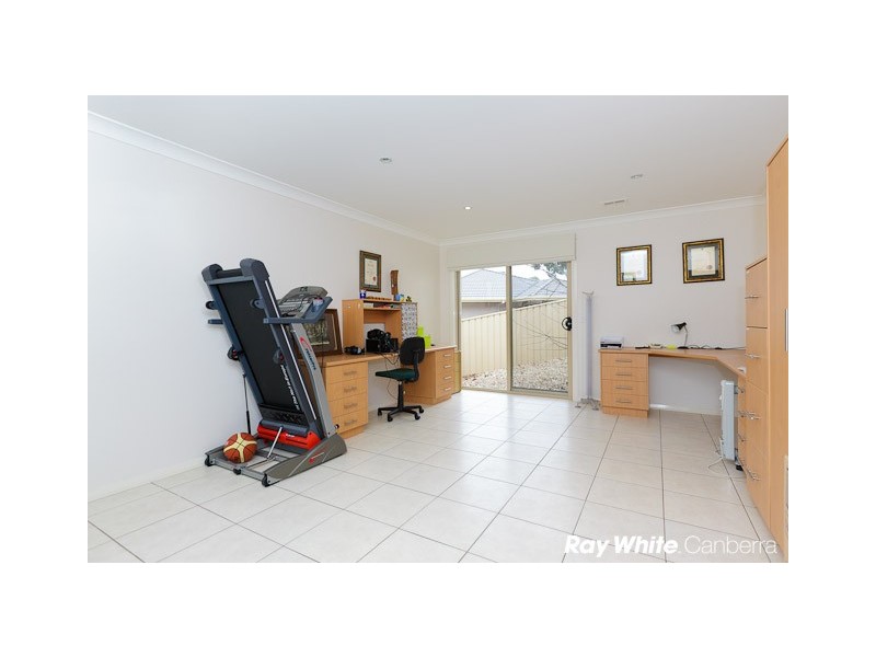 15 Emanuel Place, Conder ACT 2906