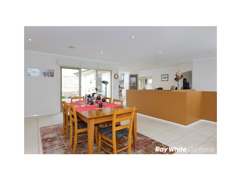 15 Emanuel Place, Conder ACT 2906