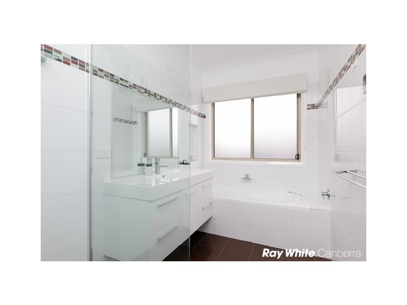 15 Emanuel Place, Conder ACT 2906