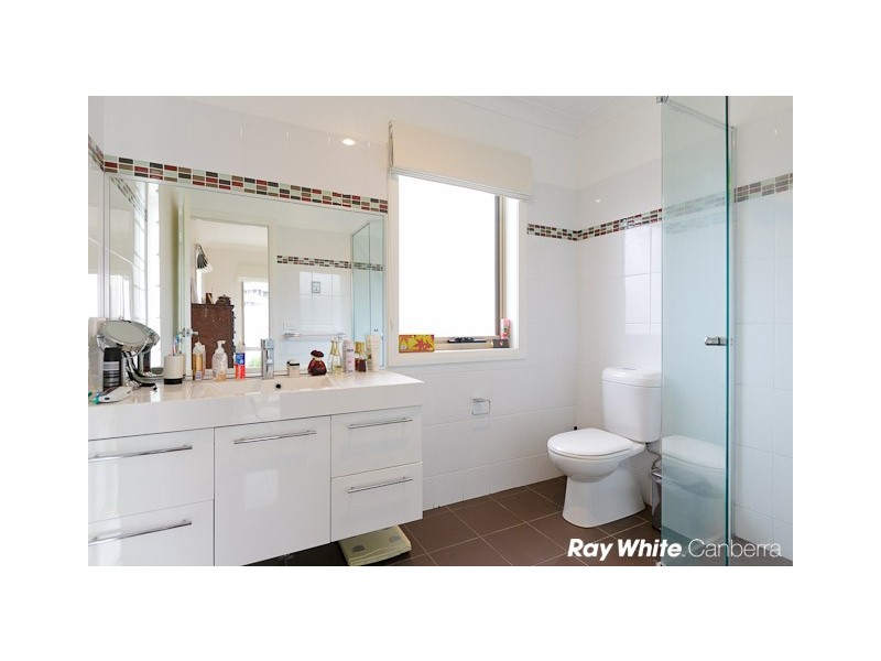 15 Emanuel Place, Conder ACT 2906