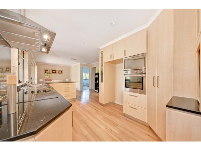 24 Bertram Street, Fadden ACT 2904