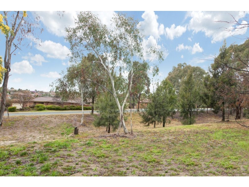 65A and 65B Pennington Crescent, Calwell ACT 2905