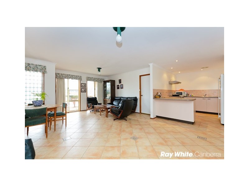 15 Schofield Place, Gordon ACT 2906