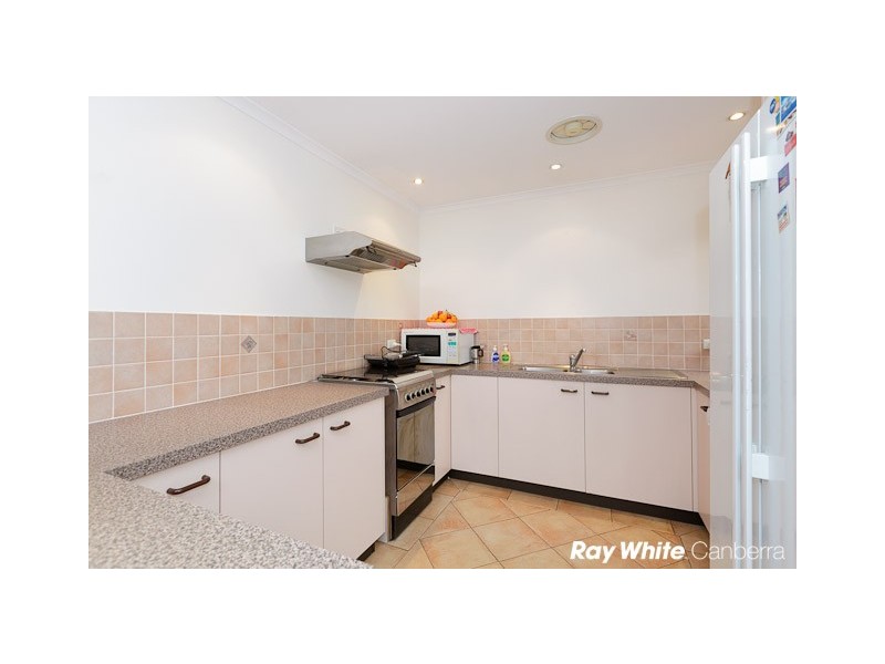 15 Schofield Place, Gordon ACT 2906