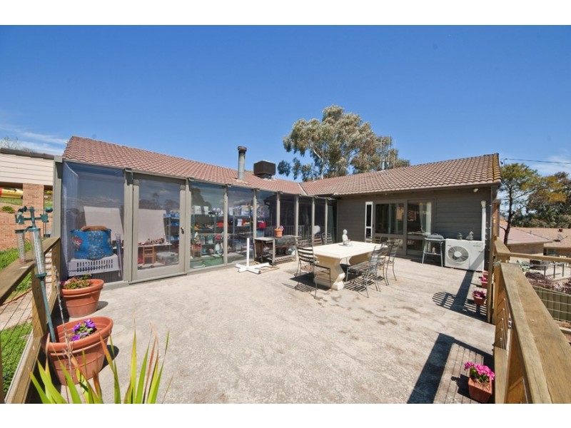 21 Daley Crescent, Fraser ACT 2615