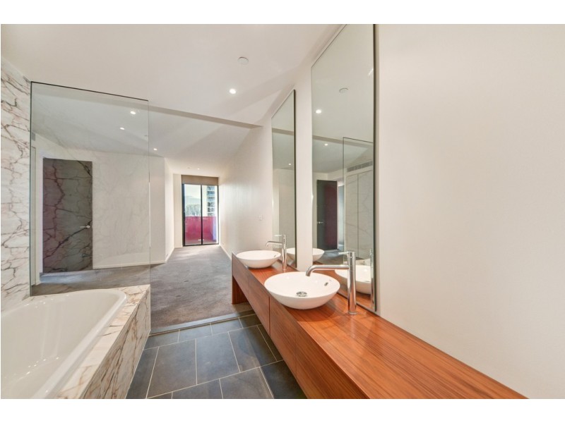 509/21 Marcus Clarke Street, City ACT 2601