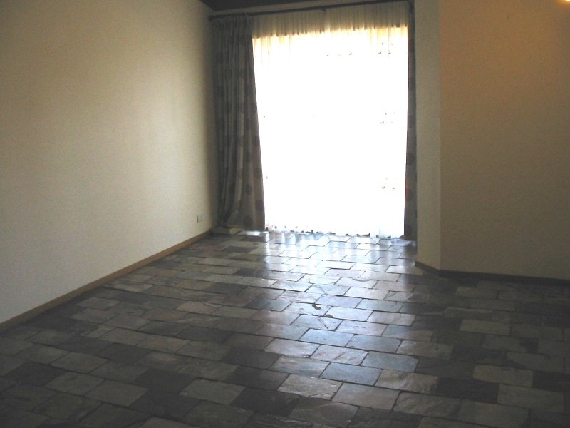 9/28 Ringrose Crescent, Isaacs ACT 2607