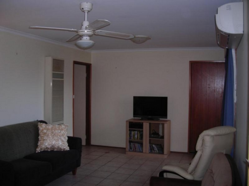 5/4 Popplewell Place, Gordon ACT 2906