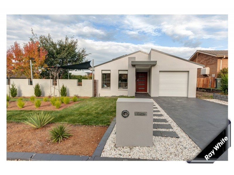 16 Rossarden Street, Fisher ACT 2611