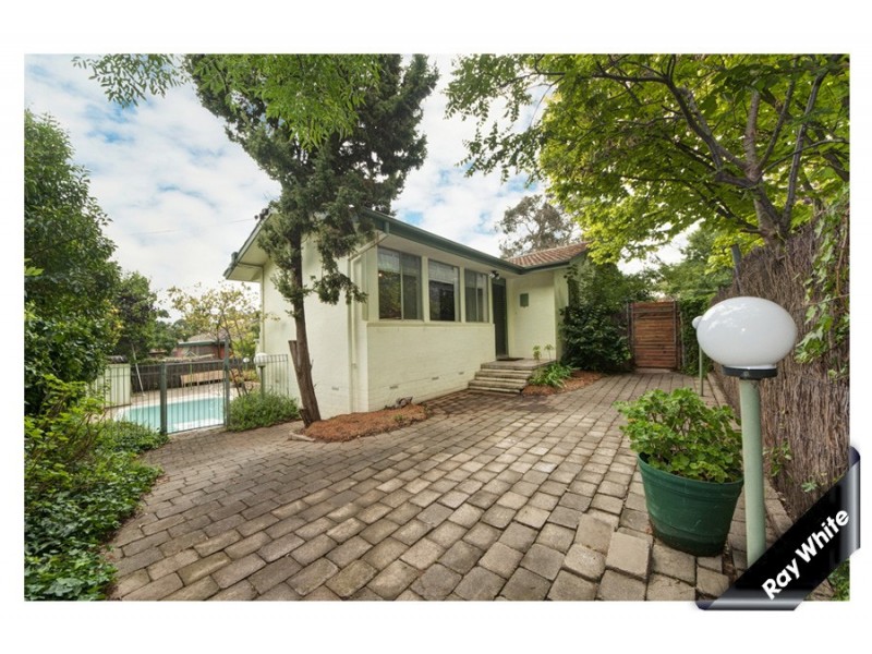 46 Halford Crescent, Page ACT 2614