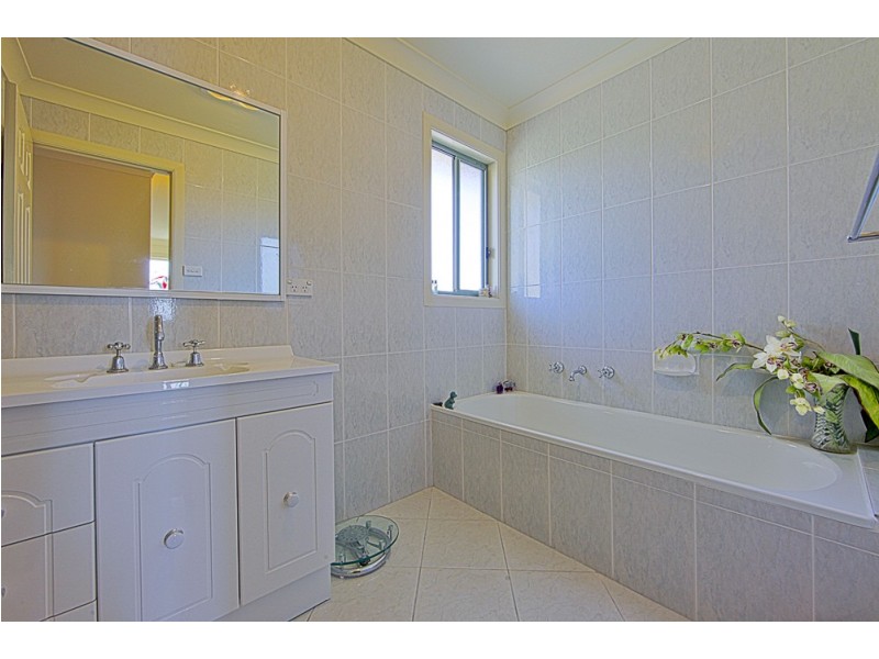 32/131 Britten Jones Drive, Holt ACT 2615