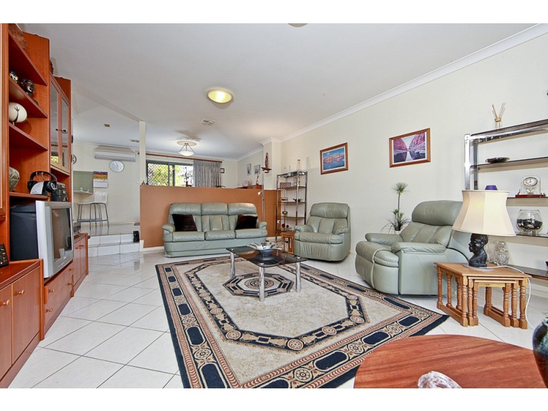 32/131 Britten Jones Drive, Holt ACT 2615