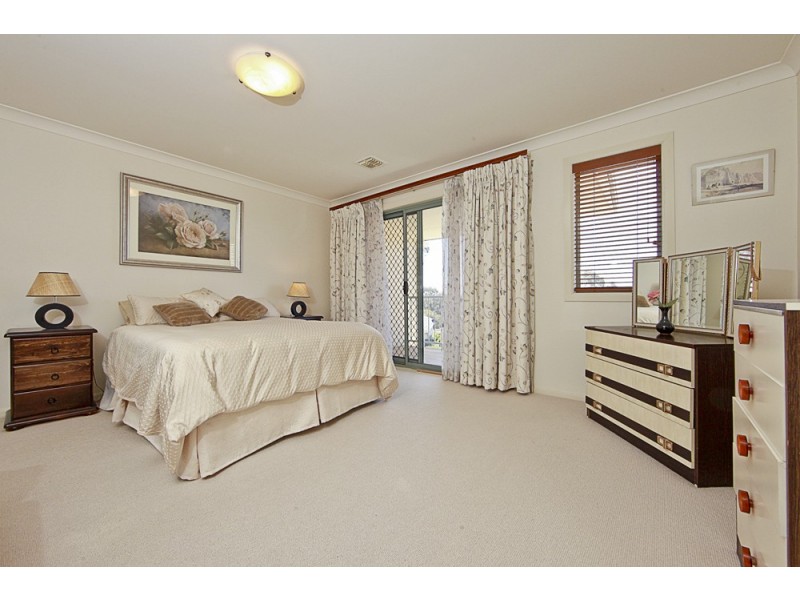 32/131 Britten Jones Drive, Holt ACT 2615