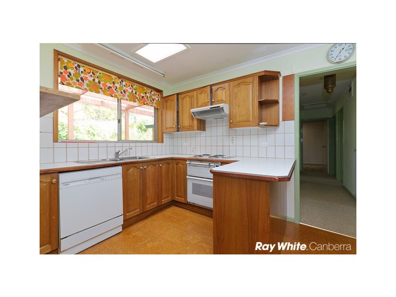 11 Pullen Street, Narrabundah ACT 2604