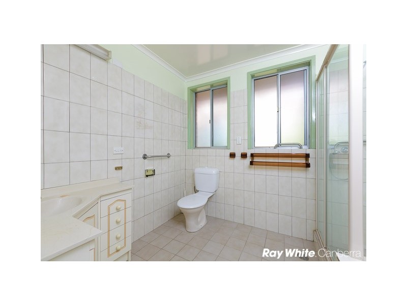 11 Pullen Street, Narrabundah ACT 2604