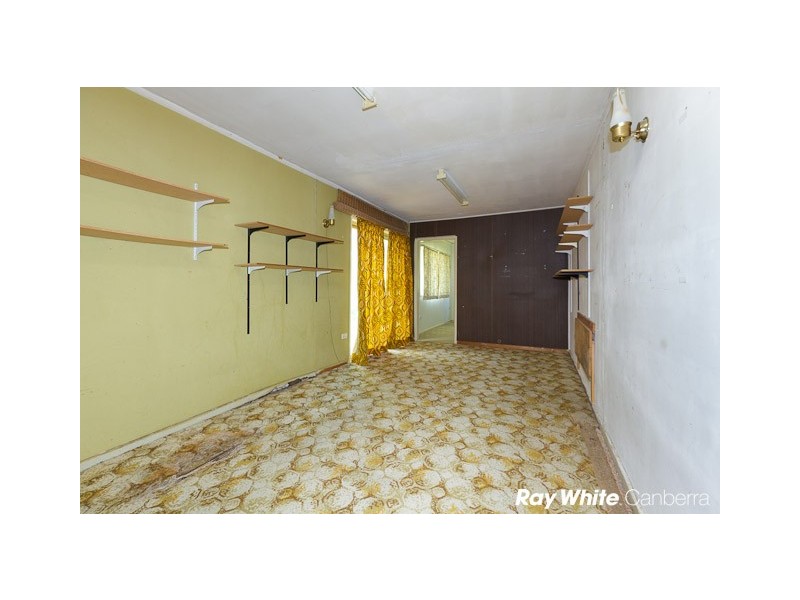 11 Pullen Street, Narrabundah ACT 2604