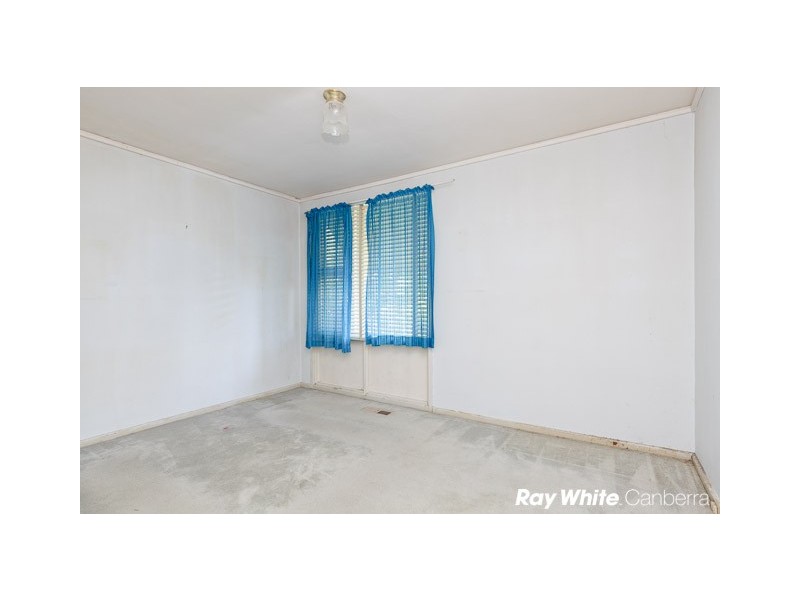 11 Pullen Street, Narrabundah ACT 2604