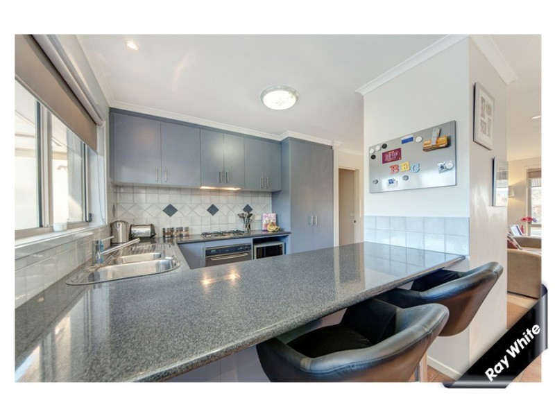 18 Larkin Close, Gordon ACT 2906