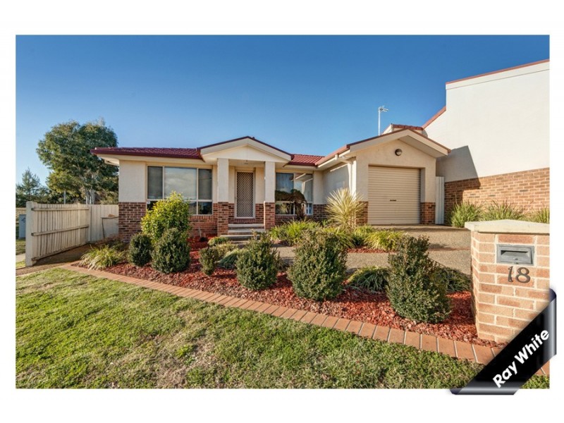 18 Larkin Close, Gordon ACT 2906