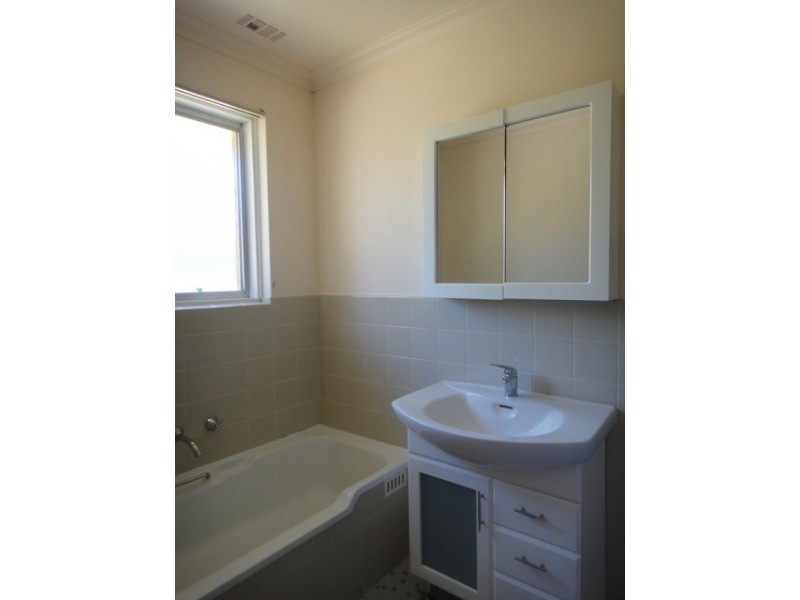 82b Hawker Street, Torrens ACT 2607